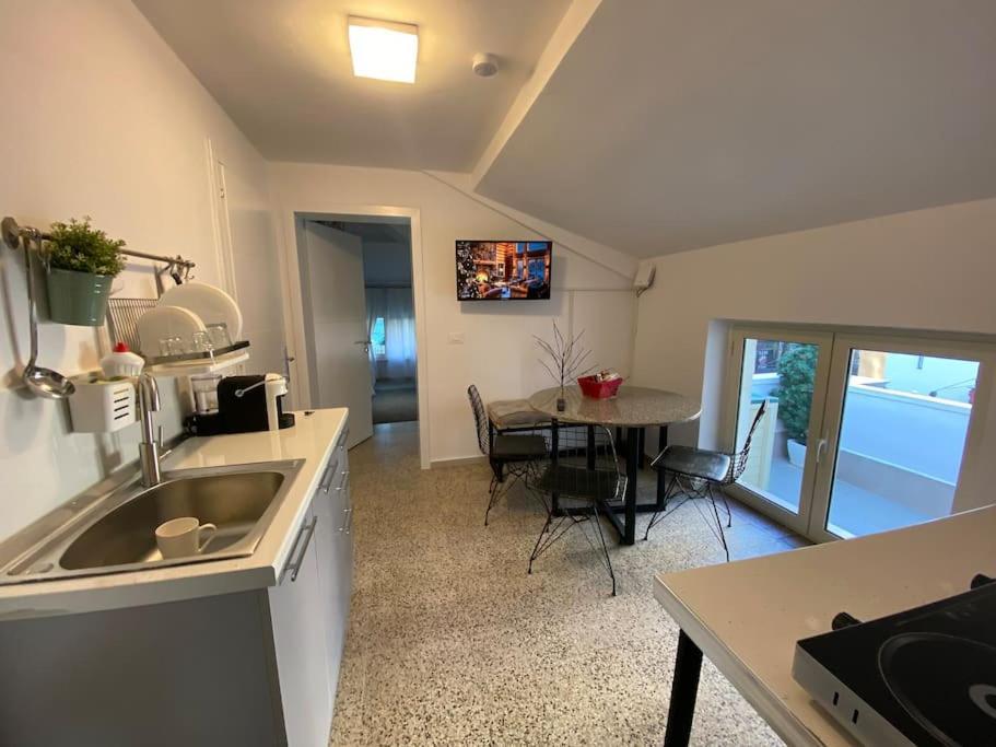 Jonexh Apartments Tiranë Eksteriør bilde
