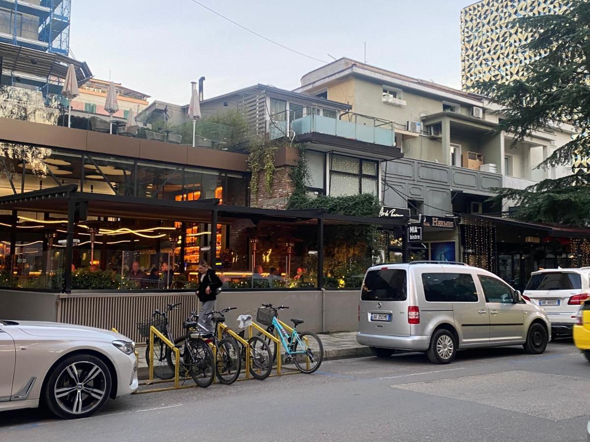 Jonexh Apartments Tiranë Eksteriør bilde